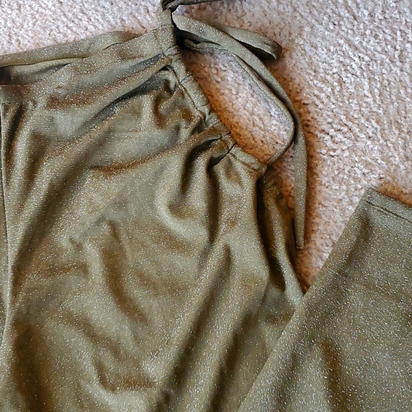 SAVAGE X FENTY Olive Green Metallic Stretch Cutout Leggings - Picture 2 of 8